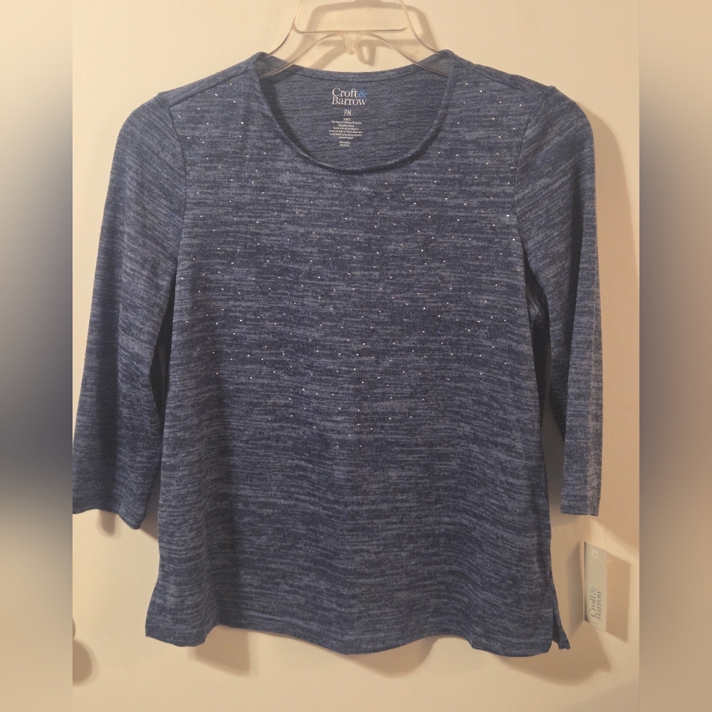 Croft & Barrow women's light sweater